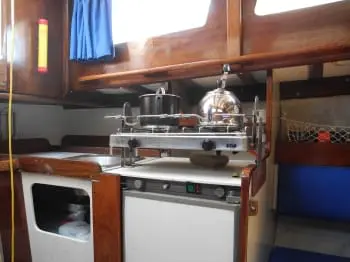 vertue twins - galley